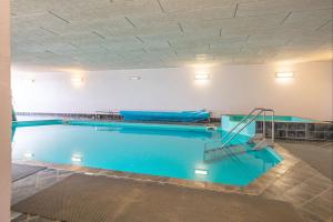 Pool Holiday Home Handicap- And Allergy Friendly