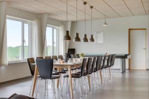 Pool Holiday Home Handicap- And Allergy Friendly