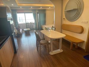 SUNNY Apartment - FLC Sea Tower Quy Nhon
