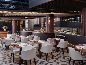 Sofitel Barcelona Skipper