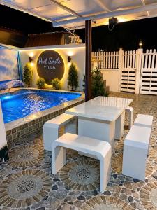 Pool Smile Villa