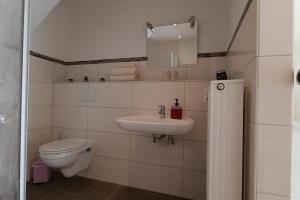 MoselStudio Briedel - Sonnenterrasse und Komfort