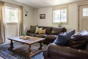 Comfy Home with Game Room & Back Yard - Kid Friendly