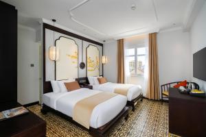 Royal Riverside Hoi An Hotel-Newly Renovated & Reopened