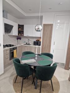 Costa Résidence, Pool & Beach apartment, Chott Meriem