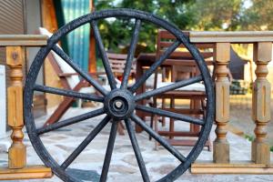 Heartland handmade wooden cabins