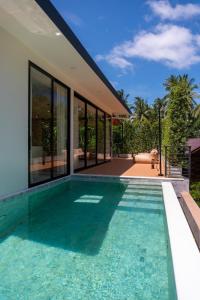 Rustic Charm Villa-A brand new home amidst nature