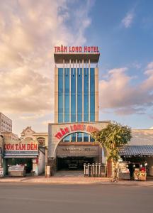 Tran Long Hotel By Urban B