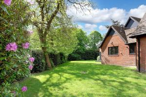 Wings Annexe