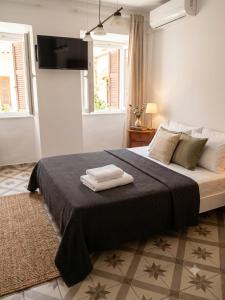 Walk everywhere - Apartment by Liston Square