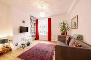 Stylish 1-Bed in Bethnal Green, Calm & Central - Pass the Keys
