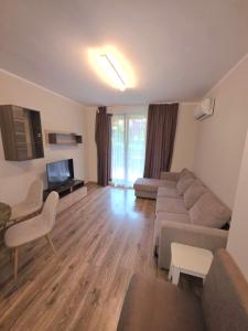 Mountain View Apartment