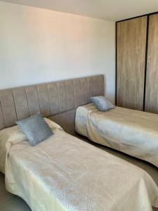 Calidad, en el centro, dos habitaciones y dos baños
