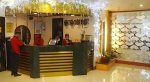 Hotel Sogo LRT Monumento Stn