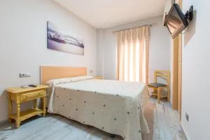 Olympia Ronda Hostel - Rafelbuñol