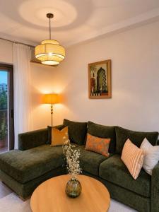 Majorelle Garden Retreat Terrasse & Parking