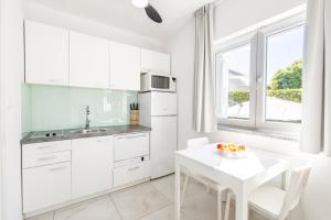 Apartments 2A