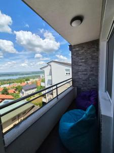 Pogled 011