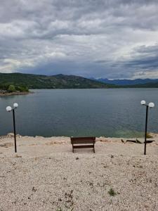 Lake Apartment Krupac