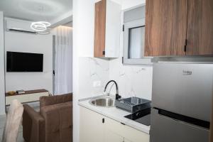 Stars Five Apartments