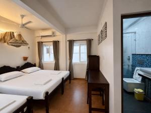 Reds Residency - Homestay