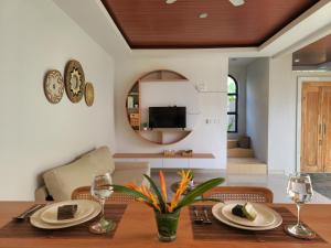 Tropical Escape Brand New 2BR Villa in Seseh