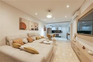 Premium Hivernage Apartment with Private Terrace