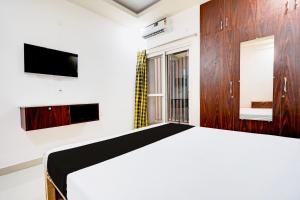 Hotel O Sri Vishnu Prime Opposite The Studio Salon, Kundalhalli Gate