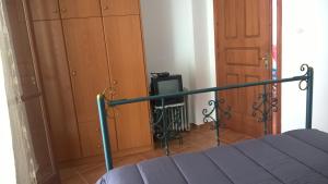 Akti Miaouli Holiday Home Syros Greece