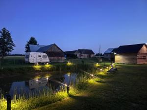 Dom Na Wsi z Balią Ogrodową-Jacuzzi- Spa