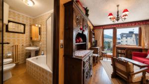Hostdomus - Pietra Luna House