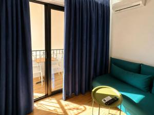 Matisse No4 - City Center Studio