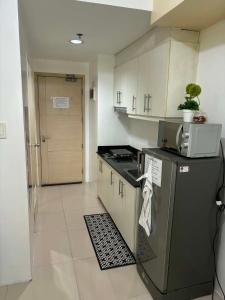 Sea Residence sunrise drive moa by mj