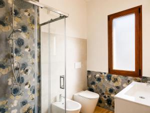 Villa Azzurra - Modern Villa 300m from the Beach