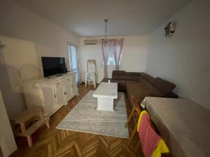 Radunsson Blue Apartment Petrovac