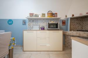 Apartment in the center of Calasetta, AC, By Guestaly