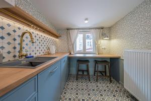 Deco with terrace by OneApartments