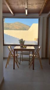 Renovated independent house Jalon