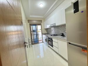 Comfortable and new apartment with swimming pool