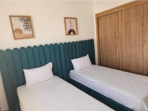 C Herto Del Rio 2 Chambres 2 salles de bain 3 piscines & salle de sport