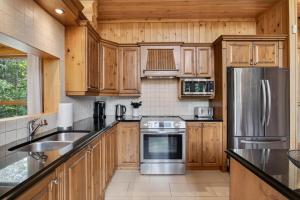Fiddler Lake Resort - Elk 96