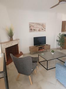 Aura Ionis spacious house with amazing views