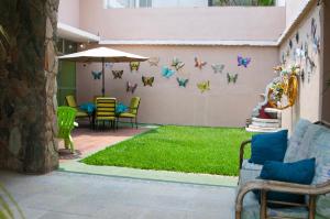 LAGOSLODGE LyL