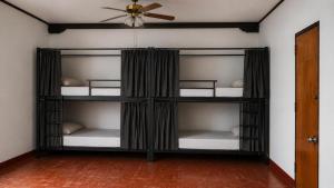 Casa Mundo Verde - Local Hostel