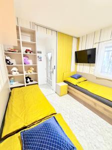 Andys Apartment House Vir