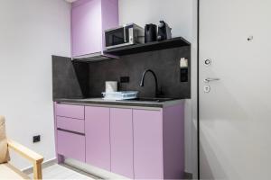 Jana Modern Studio with Balcony & Close to Monastiraki