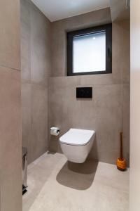 Jana Modern Studio with Balcony & Close to Monastiraki