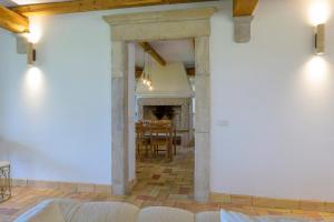 Country Chic Villa with Park between Rome and the Lake