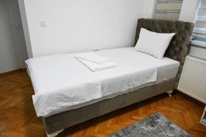 Dobi Apartmani Wing 7