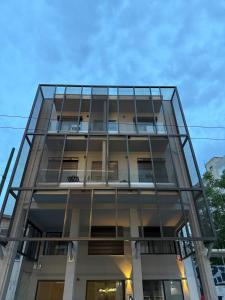 Jade Modern Studio with Balcony & Close to Monastiraki